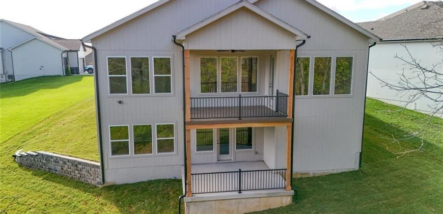 Homes for Sale in Riverside, MO 64150 | 5025 NW Linder Lane