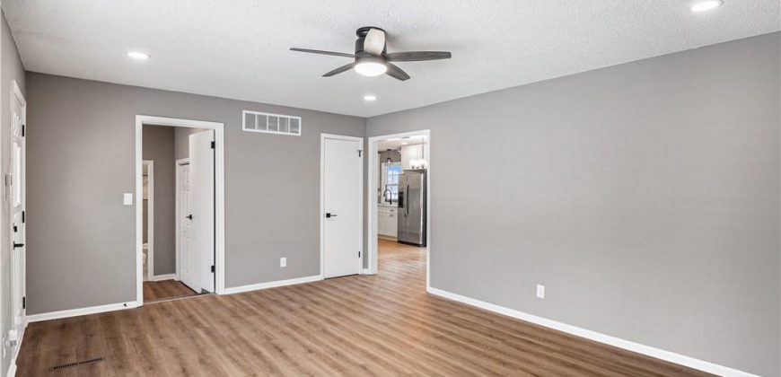 Homes for Sale in Parkville, MO 64152 | 10609 NW Meadow Lane Drive
