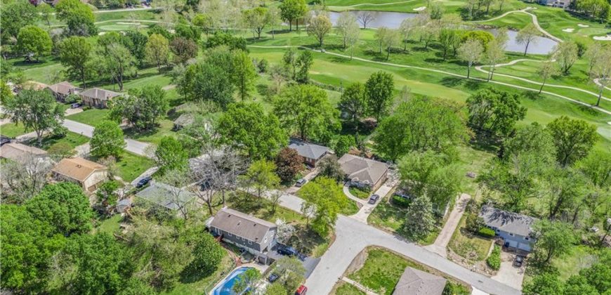 Homes for Sale in Parkville, MO 64152 | 10609 NW Meadow Lane Drive