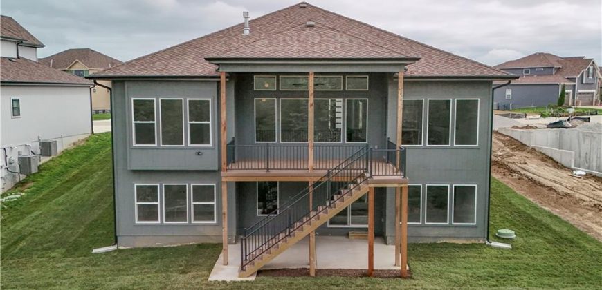Homes for Sale in Riverside, MO 64150 | 5114  Montebella Drive