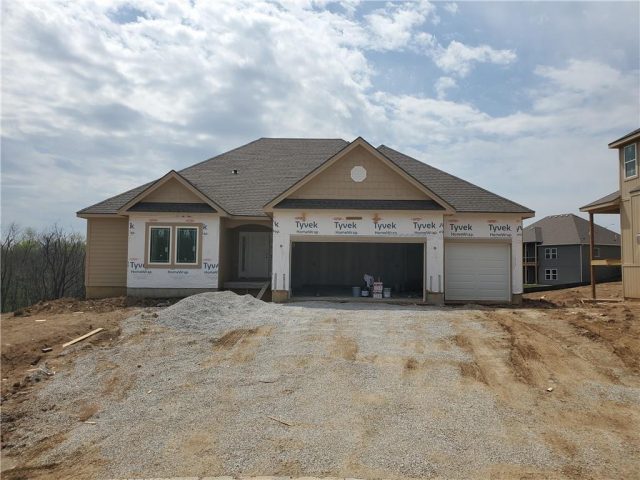 Homes for Sale in Kansas City, MO 64156 | 7009 NE 102nd Court