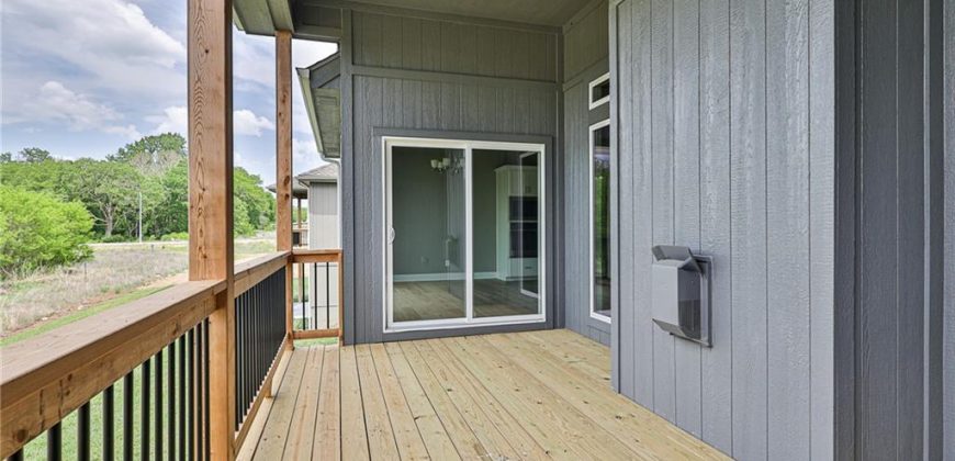 Homes for Sale in Kansas City, MO 64156 | 10216 N Winchester Avenue