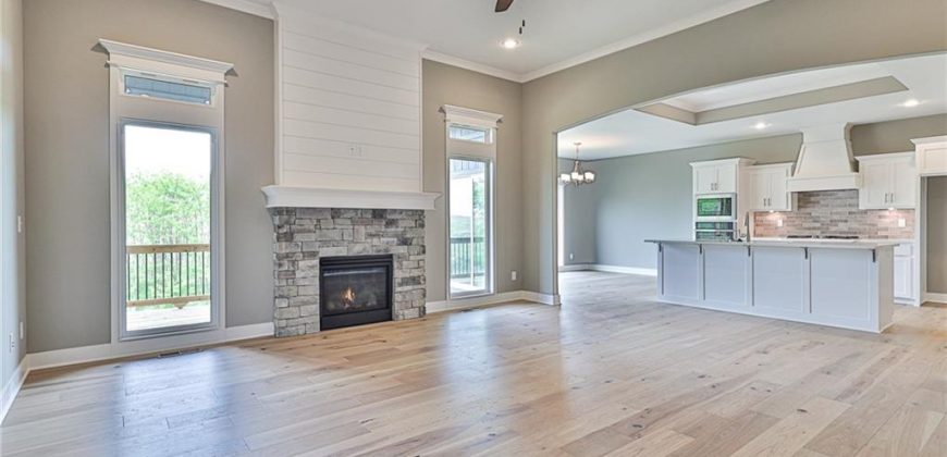Homes for Sale in Kansas City, MO 64156 | 10216 N Winchester Avenue