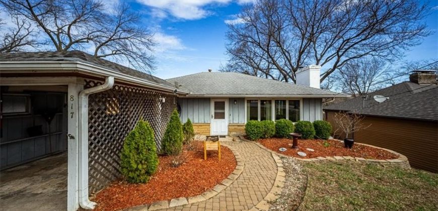 Homes for Sale in Kansas City, MO 64151 | 817 NW South Shore Drive