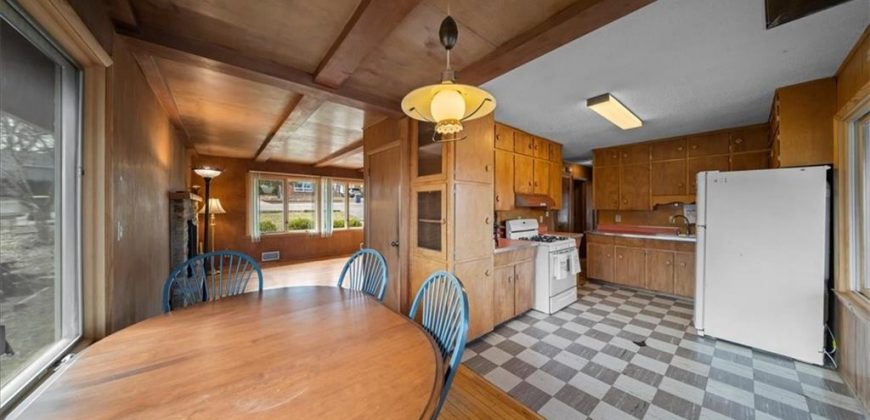 Homes for Sale in Kansas City, MO 64151 | 817 NW South Shore Drive