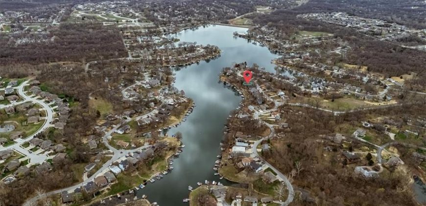 Homes for Sale in Kansas City, MO 64151 | 817 NW South Shore Drive
