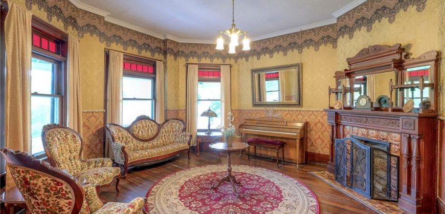 Homes for Sale in Parkville, MO 64152 | 1328  Main Street