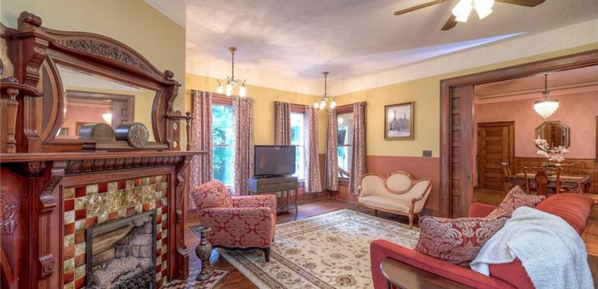 Homes for Sale in Parkville, MO 64152 | 1328  Main Street