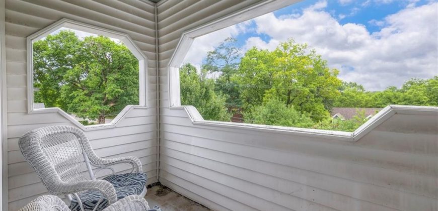 Homes for Sale in Parkville, MO 64152 | 1328  Main Street