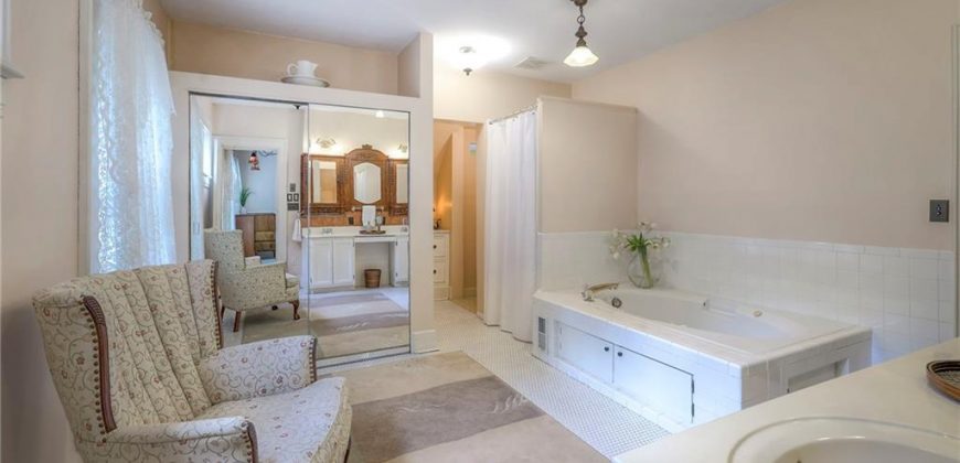 Homes for Sale in Parkville, MO 64152 | 1328  Main Street