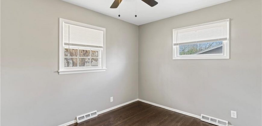 Homes for Sale in Liberty, MO 64068 | 309  Manor Lane