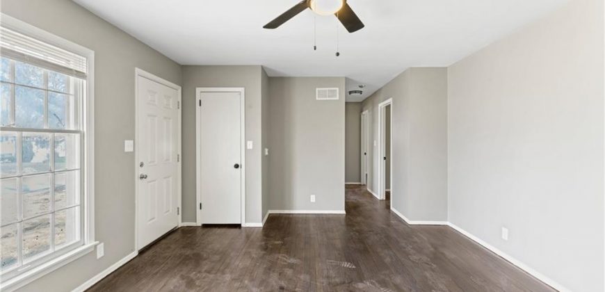 Homes for Sale in Liberty, MO 64068 | 309  Manor Lane