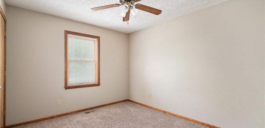 Homes for Sale in Kearney, MO 64060 | 1710  Regency Drive