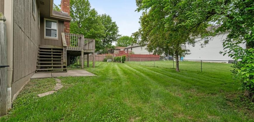Homes for Sale in Kearney, MO 64060 | 1710  Regency Drive