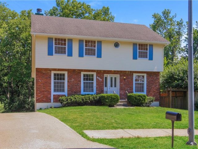 Homes for Sale in Kansas City, MO 64151 | 5707 N Delta Avenue
