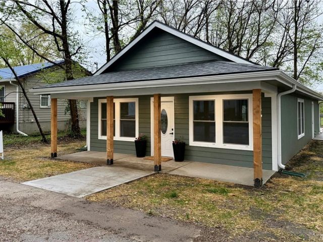 Homes for Sale in Excelsior Springs, MO 64024 | 123  Vaughn Street