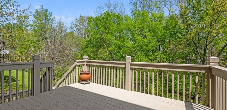 Homes for Sale in Gladstone, MO 64118 | 5201 N Jefferson Street