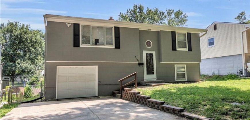 Homes for Sale in Kansas City, MO 64119 | 8105 NE San Rafael Drive