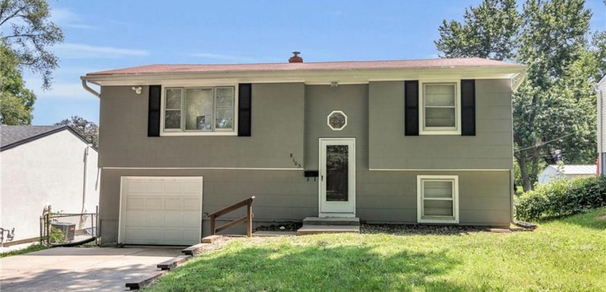 Homes for Sale in Kansas City, MO 64119 | 8105 NE San Rafael Drive