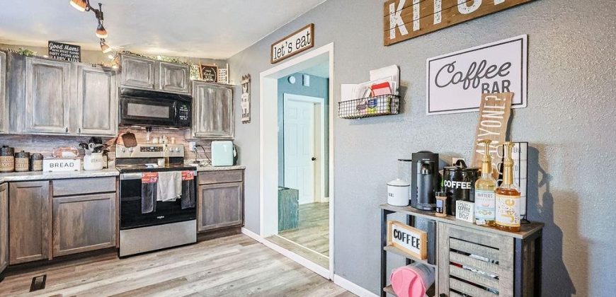 Homes for Sale in Dearborn, MO 64439 | 112 E 2nd Street
