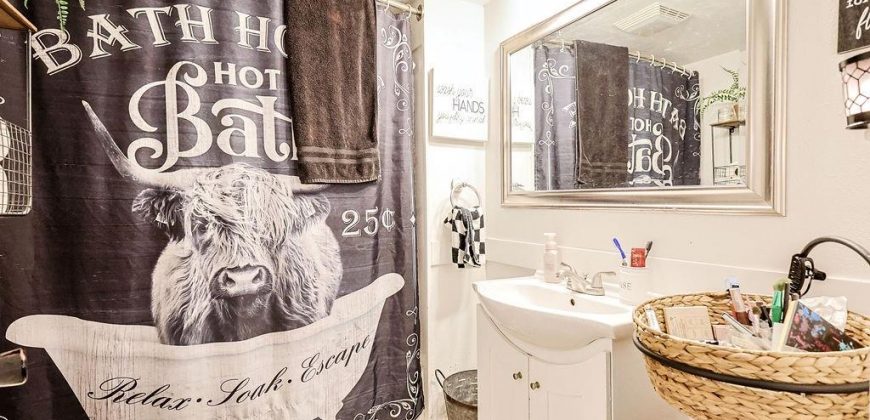 Homes for Sale in Dearborn, MO 64439 | 112 E 2nd Street