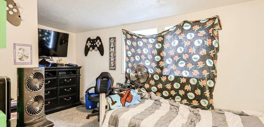 Homes for Sale in Dearborn, MO 64439 | 112 E 2nd Street