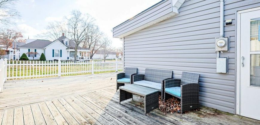 Homes for Sale in Dearborn, MO 64439 | 112 E 2nd Street