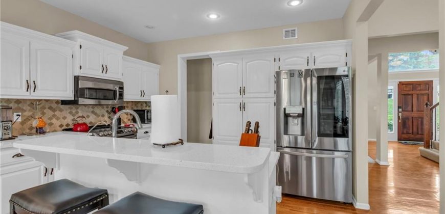 Homes for Sale in Kansas City, MO 64151 | 5125 NW Walden Drive