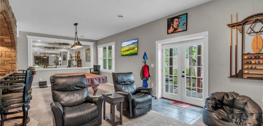 Homes for Sale in Kansas City, MO 64151 | 5125 NW Walden Drive