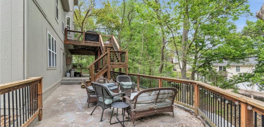 Homes for Sale in Kansas City, MO 64151 | 5125 NW Walden Drive