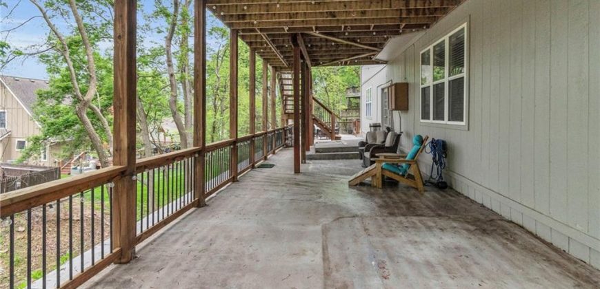 Homes for Sale in Kansas City, MO 64151 | 5125 NW Walden Drive