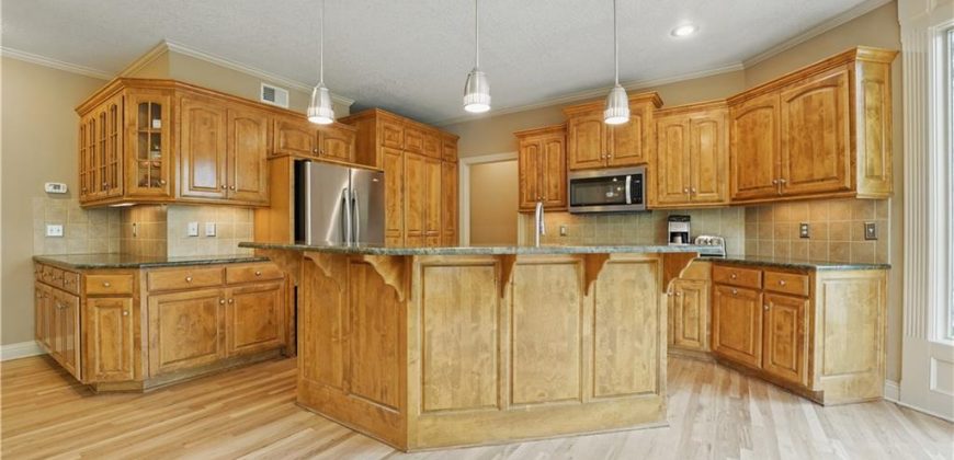 Homes for Sale in Kansas City, MO 64151 | 1915 NW 58th Court