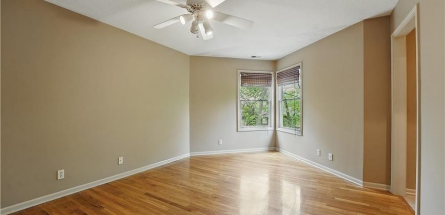 Homes for Sale in Kansas City, MO 64151 | 1915 NW 58th Court