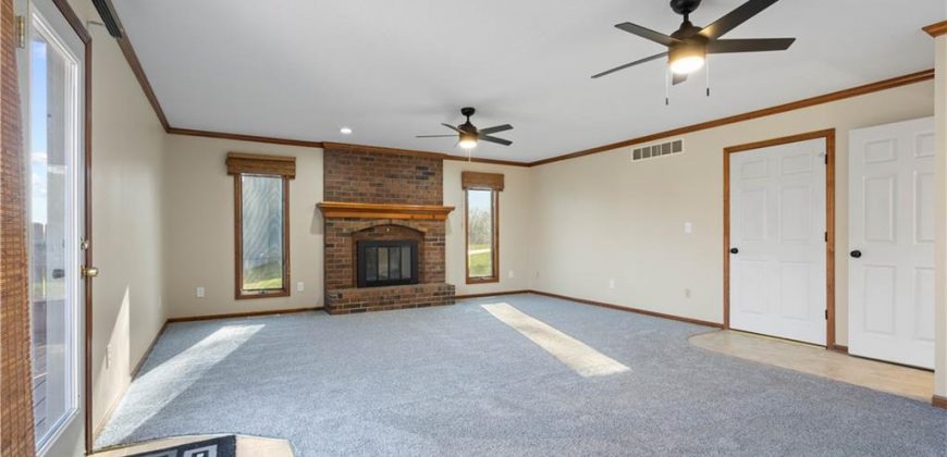 Homes for Sale in Platte City, MO 64079 | 20  Pine View Road