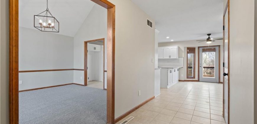 Homes for Sale in Platte City, MO 64079 | 20  Pine View Road