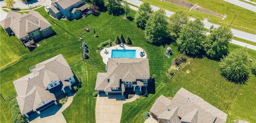 Homes for Sale in Kansas City, MO 64155 | 1903 NE 105th Street