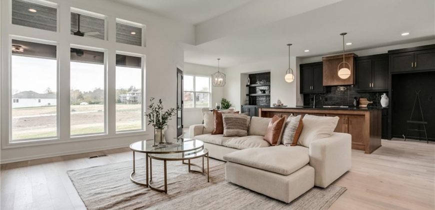 Homes for Sale in Kansas City, MO 64153 | 8309 NW 90th Street
