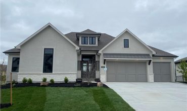 Homes for Sale in Kansas City, MO 64155 | 3208 NE 102nd Street