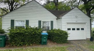 Homes for Sale in Kansas City, MO 64118 | 501 NE Shady Lane Drive