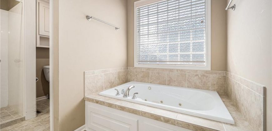 Homes for Sale in Kansas City, MO 64156 | 9504 N Cleveland Avenue