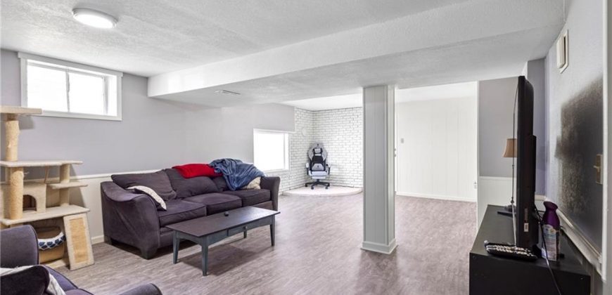 Homes for Sale in Kansas City, MO 64118 | 102 NW 64th Terrace