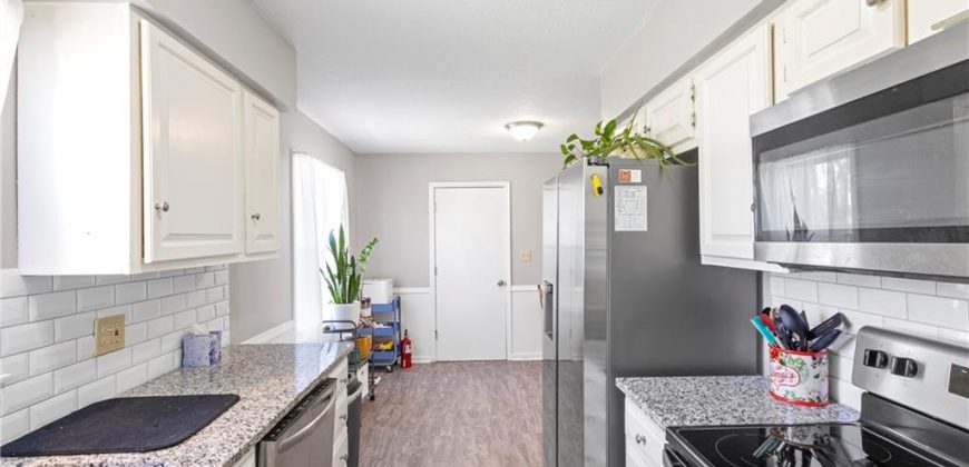 Homes for Sale in Kansas City, MO 64118 | 102 NW 64th Terrace