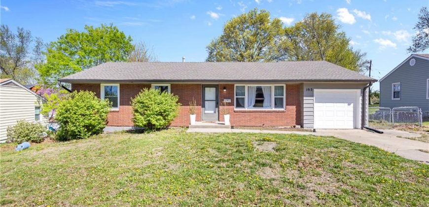 Homes for Sale in Kansas City, MO 64118 | 102 NW 64th Terrace