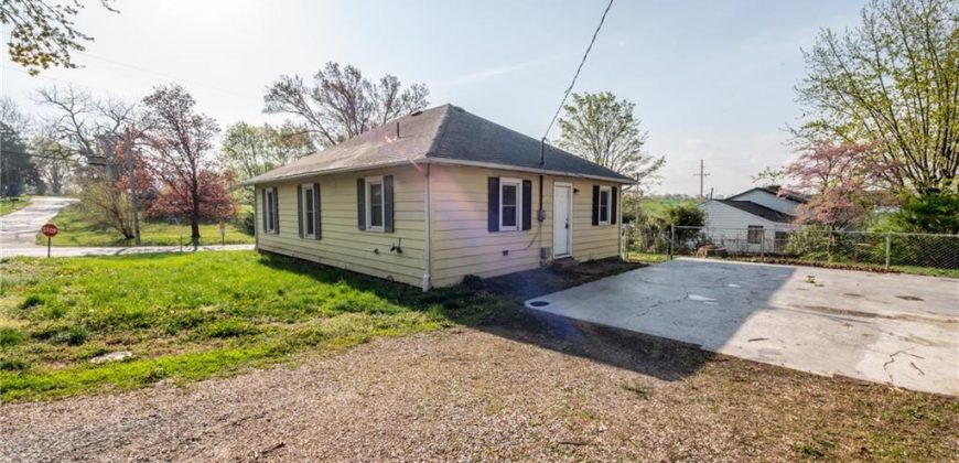 Homes for Sale in Ferrelview, MO 64163 | 120 N Garrison Street