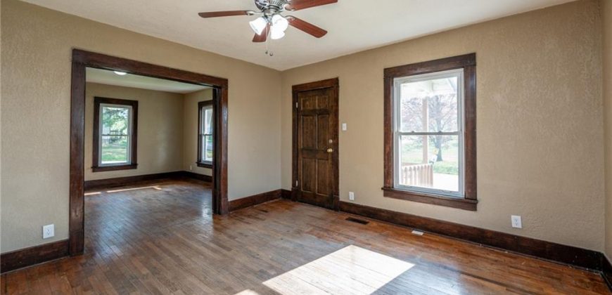 Homes for Sale in Ferrelview, MO 64163 | 120 N Garrison Street