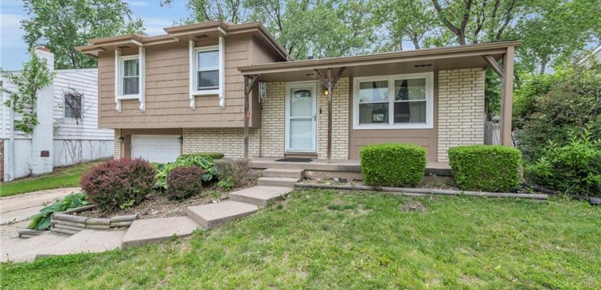 Homes for Sale in Kansas City, MO 64119 | 5820 N Oakley Avenue