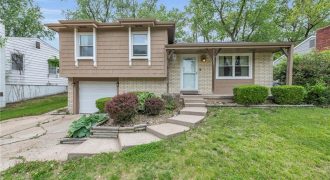 Homes for Sale in Kansas City, MO 64119 | 5820 N Oakley Avenue
