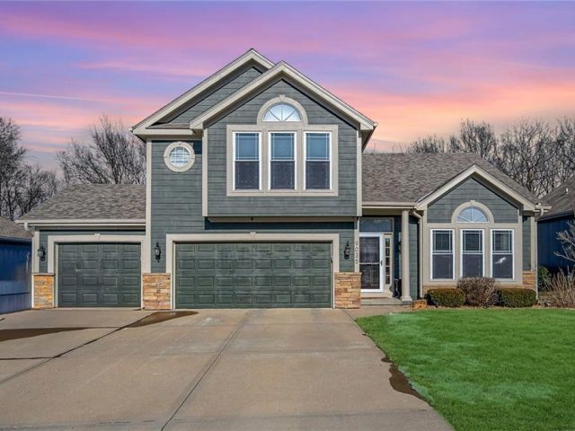 Homes for Sale in Kansas City, MO 64154 | 9035 N Oregon Avenue