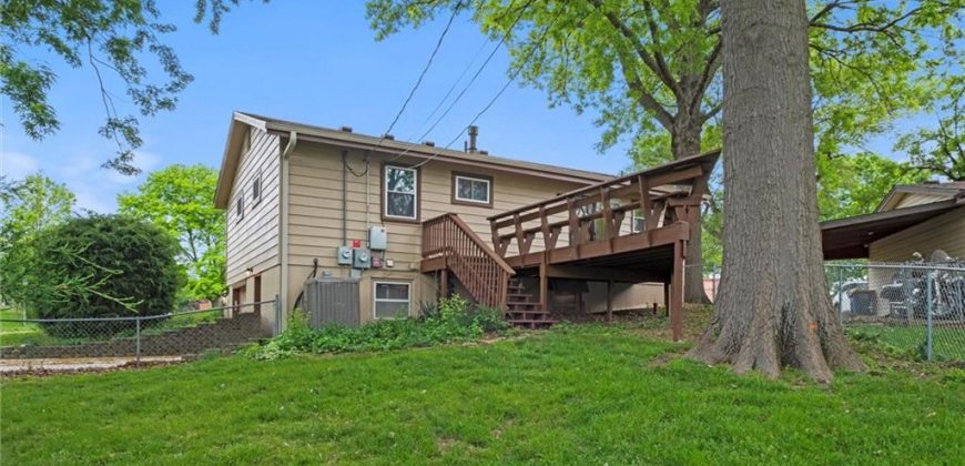 Homes for Sale in Liberty, MO 64068 | 1309 S Skyline Drive