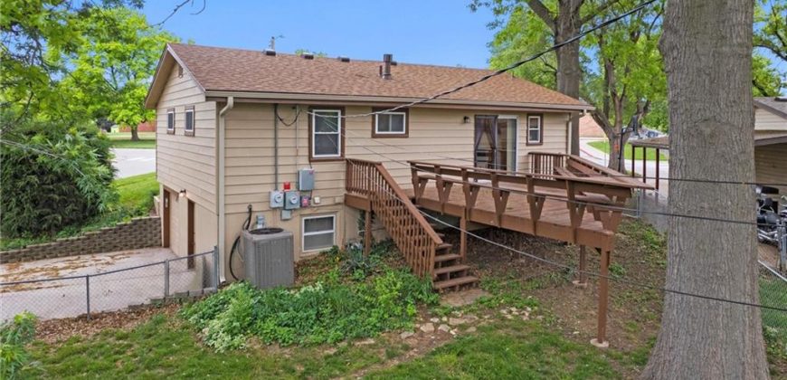 Homes for Sale in Liberty, MO 64068 | 1309 S Skyline Drive